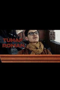 Tuhaf Roman